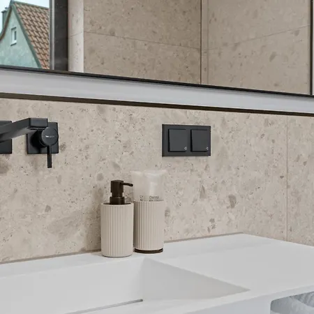 1-2 Personen - Parkplatz - Fahrradgarage - Zentrum - Kueche - Balkon - Klima