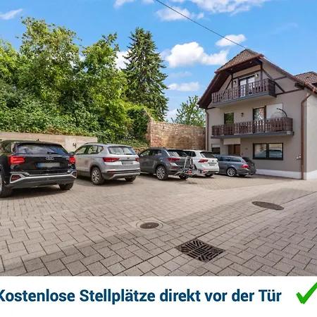 1-2 Personen - Parkplatz - Fahrradgarage - Zentrum - Kueche - Balkon - Klima Lägenhet *