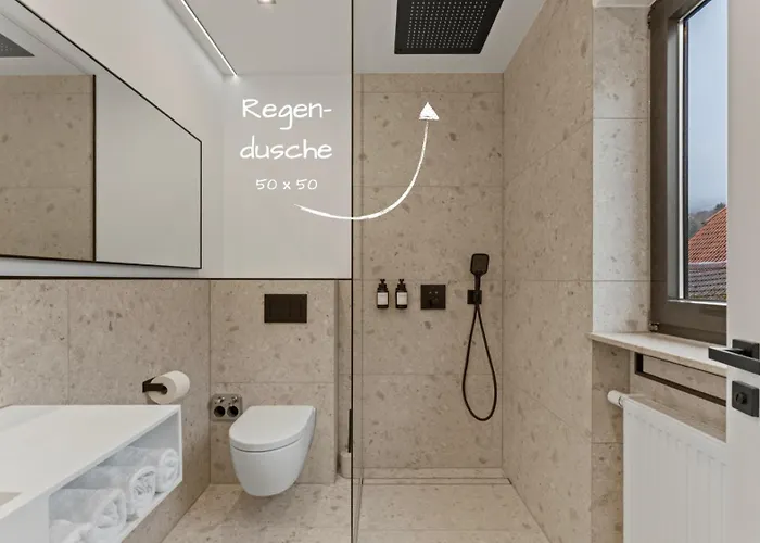 Apartament 1-2 Personen - Parkplatz - Fahrradgarage - Zentrum - Kueche - Balkon - Klima